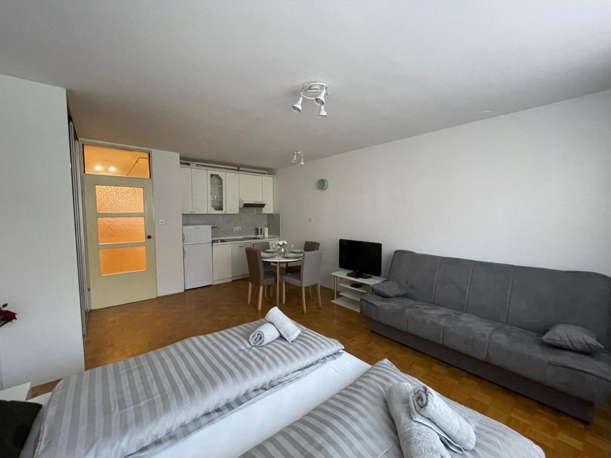 Apartment Green - Grey Ljubljana Buitenkant foto