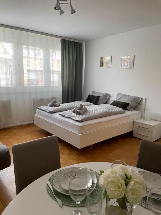 Apartment Green - Grey Ljubljana Buitenkant foto